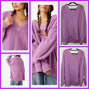 Free People Oversized Alli V-neck knit sweater size Small NWT$ 148 Rare Color